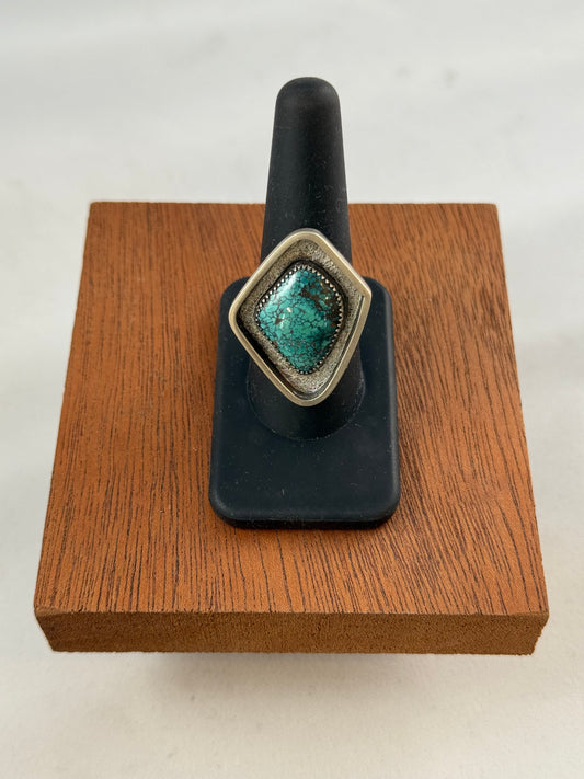 Hubei Turquoise Shadowbox Ring